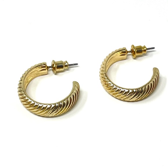 Anthropologie Jewelry - New Anthropologie Ribbed Hoop Gold Earrings